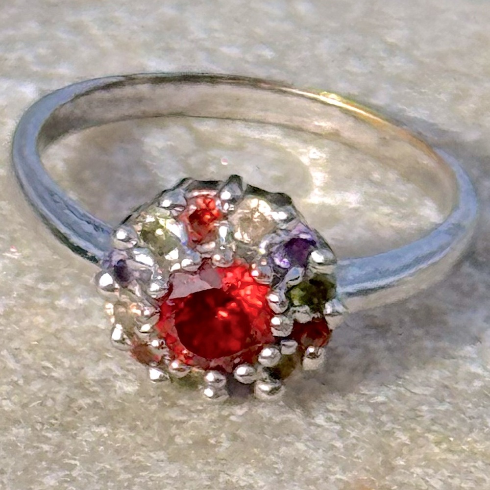 😍 Flower Multicolor CZ Faux Gemstone Ring 7.5 Silver Tone